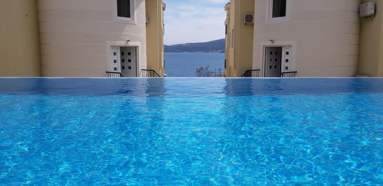 Adriadome Paradise Bijela Luaran gambar